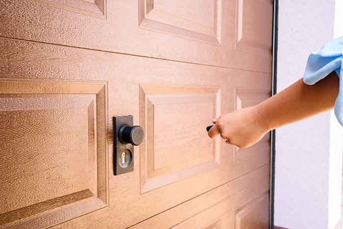 Santa Clarita Garage Door Opener Repair